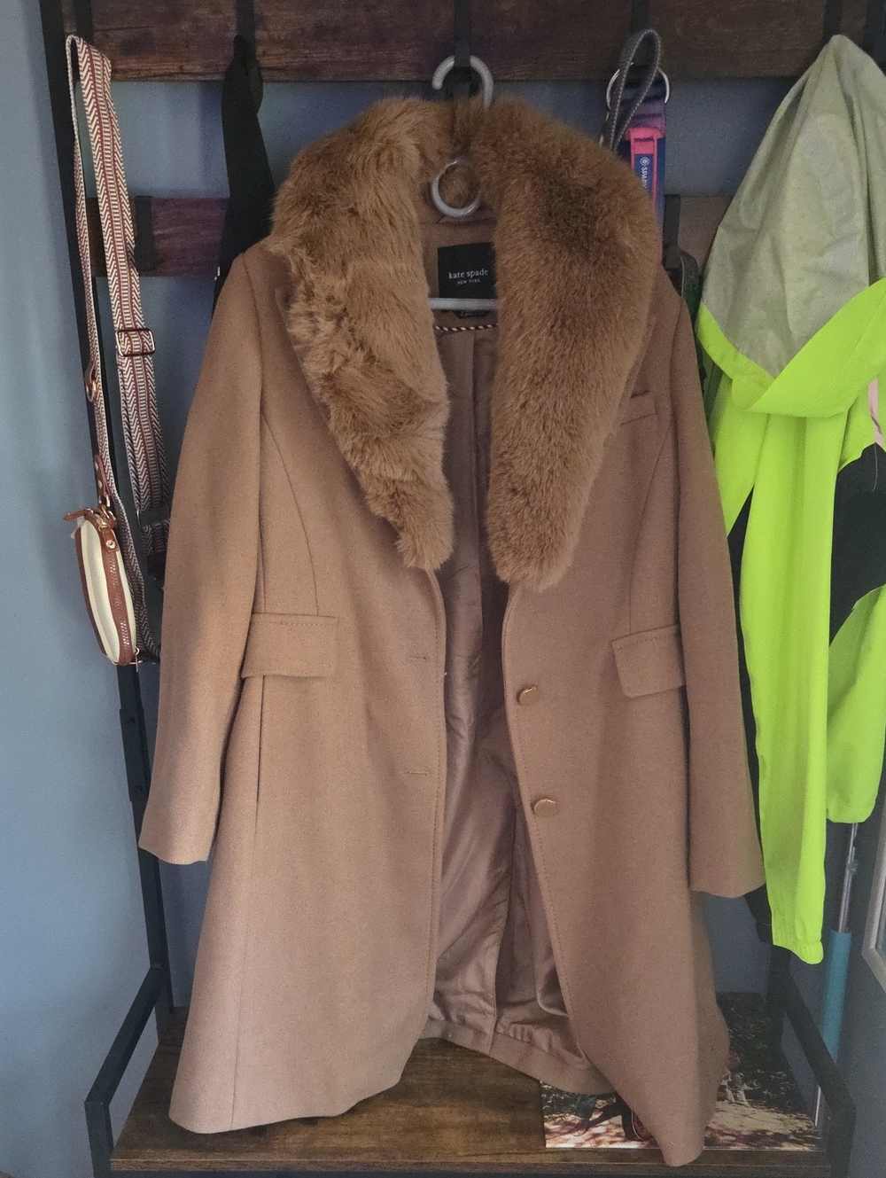 NWOT kate spade Camel Wool Blend Trench Coat with Faux Fur Collar